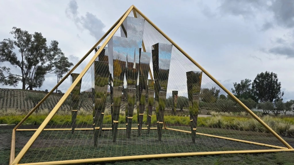 The Maze by Gao Weigang at The Donum Estate. A photo taken during a tour of the grounds and pieces in its art collection.